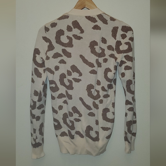 T/O Leopard Print button cardigan, Size Small - Picture 3 of 3